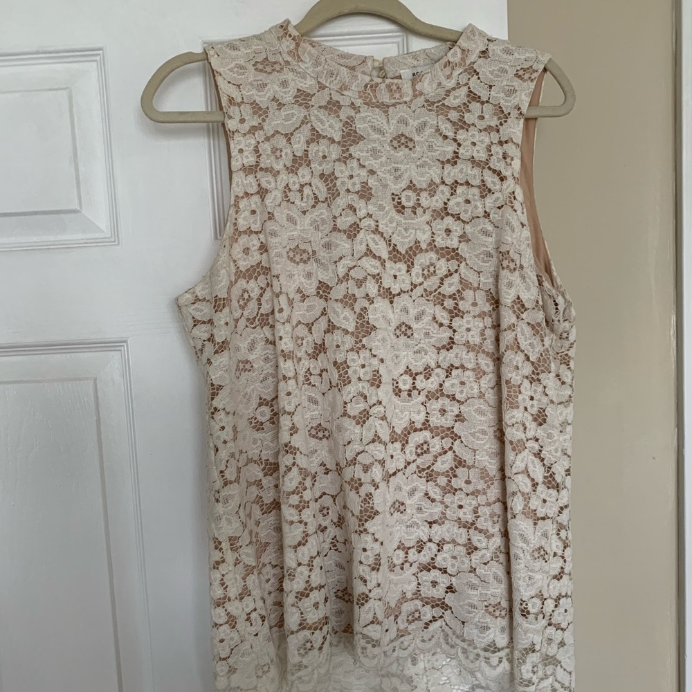 LIKE NEW Lace Dressy Top
